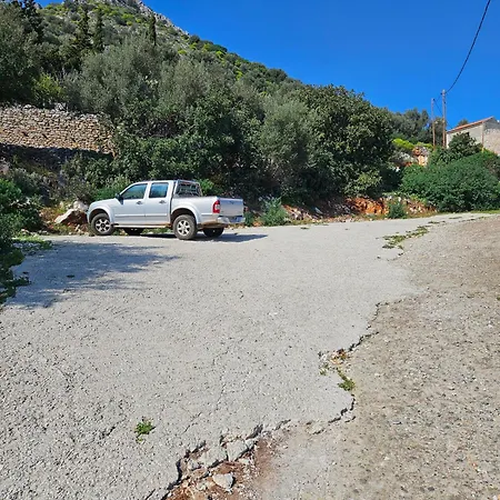 Rigas Stone Tower East Mani 1 Mína