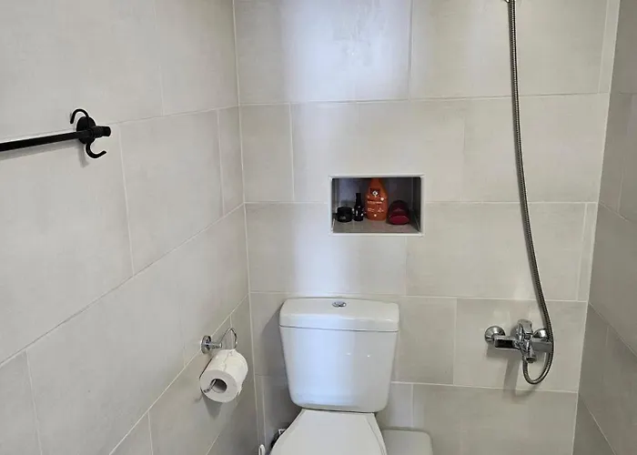 Rigas Stone Tower East Mani 1 Mína